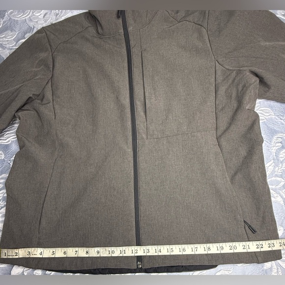 BMW Women's Softshell Jacket - Picture 16 of 16